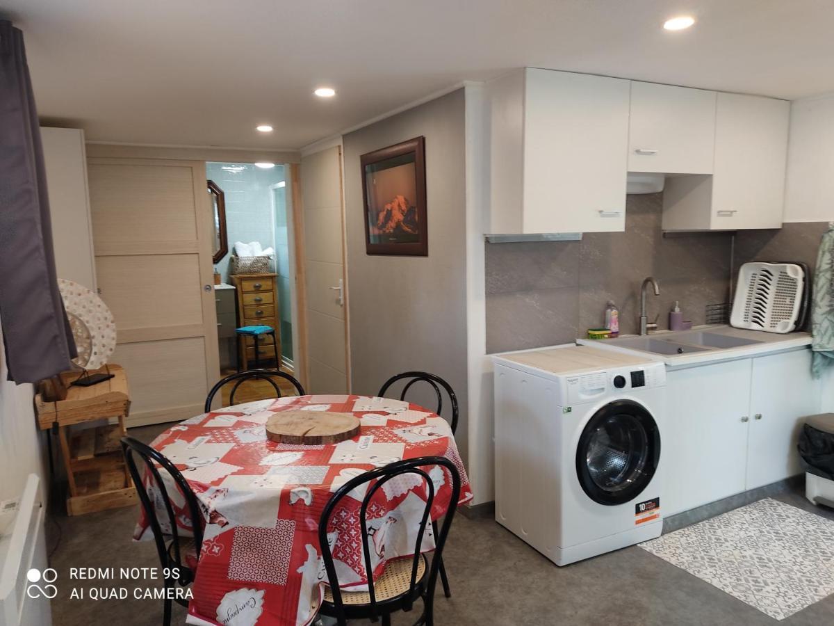 Glam Apartment Saint-Jean-d'Arvey Exterior photo